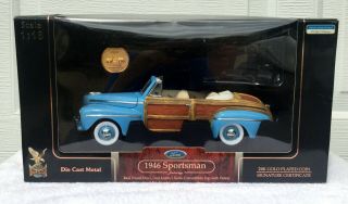 1:18th Scale Blue 1946 Ford Sportsman Convertible Diecast Car By Road Signature