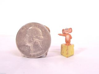 Hanna - Barbera Tom And Jerry Tv Show Mouse Cheese 1 " Mini Tiny Figure Figurine