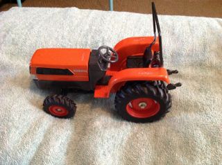 Kubota Toy Tractor L 3430 3