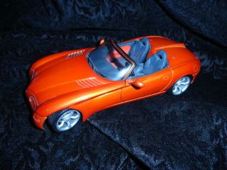 Maisto Special Edition Dodge Concept Vehicle 1:18 Scale Die Cast Car Convertible