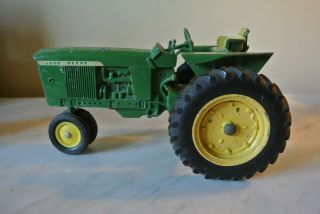 Vintage John Deere Toy Tractor 3010 ? Made In Usa.  Possibly From 1960 