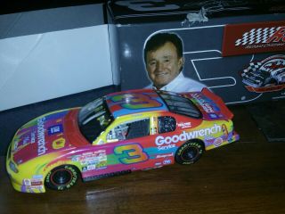 Action Rcr Museum Dale Earnhardt 3 Goodwrench Peter Max 2000 Monte Carlo 1:32