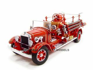 Boxdamaged 1932 Buffalo Type 50 Fire Engine Truck Red 1:24 Road Signature 20188