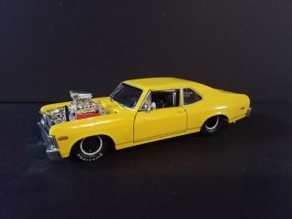 Maisto Chevrolet Nova Ss Coupe 1970 1/24 Diecast Metal Yellow Muscle Car