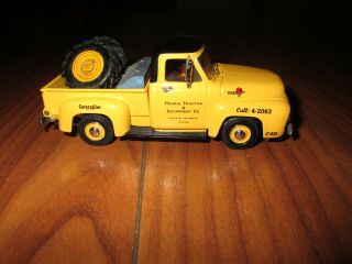VINTAGE MATCHBOX MODELS OF YESTERYEAR CATERPILLAR 1955 FORD F - 100 YIS02 1/43 2