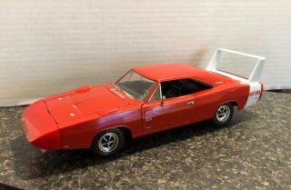 1969 Dodge Charger Daytona Hemi Ertl 1:18 Model Red