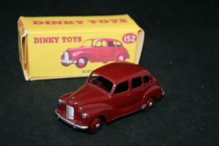 Dinky Toys Meccano England Year 1954 No 152 Rare Austin Devon In Very Good Cond