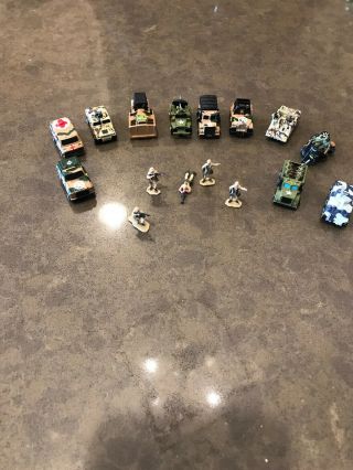 11 Galoob Micro Machine Military Vehicles With 5 Soldiers