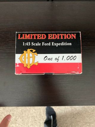 Chicago Fire Department 1:43 Scale Die Cast Expedition 1 Of 1000 5
