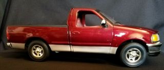 Ertl American Muscles Ford F150 Xlt 1/18 Scale Die Cast