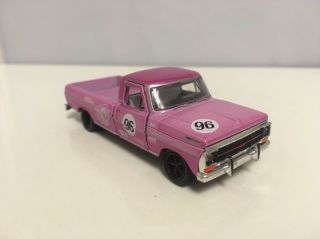 1969 69 Ford F - 100 Ranger Truck Collectible 1/64 Scale Diecast Diorama Model