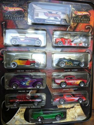 Hot Wheels Decades 10 - Car Set In Collectable Tin Vw Dragbus 1900 - 2000 Not