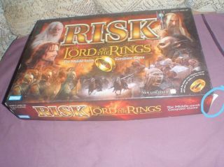 Lord Of The Rings / Risk/ Middle Earth Conquest Board Game 2002/used
