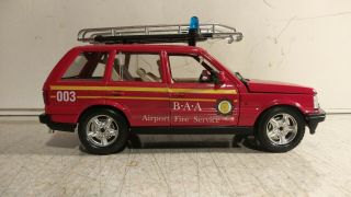Burago 1/24 Scale Land Rover Fire Service Diecast Car