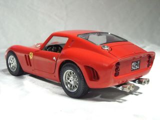 1962 Ferrari GTO by Bburago 1:18 scale Die - cast 3