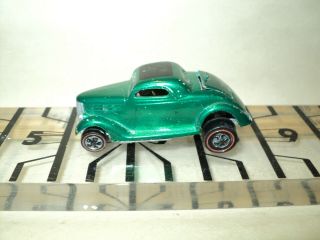 Vintage Hot Wheels Red Lines 1968 Classic 38 Ford Coupe Green