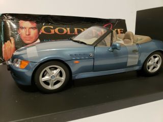 UT BMW Z3 Roadster 1/18 Scale Diecast Car James Bond 007 Goldeneye No Box VGUC 2