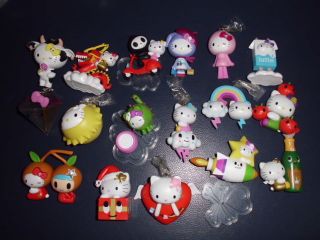 Sanrio Hello Kitty X Tokidoki Accessory Figure Key Chain Cow Rainbow Kitten