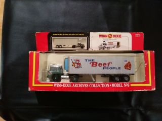 AHL Then & Now Winn Dixie Hartoy 8 The Beef People C Series Ford Truck 1:64 2