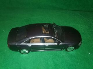 Motor Max Audi A8 1/18th Scale Highly Detailed Awesome Display Piece