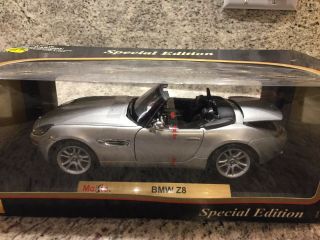 Nib Collectible Special Edition 1:18 Diecast Bmw Z8 Car By Maisto