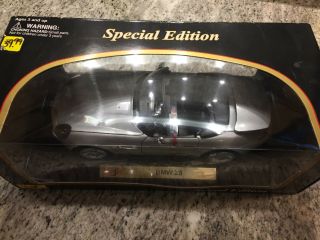 NIB Collectible Special Edition 1:18 Diecast BMW Z8 Car By Maisto 2