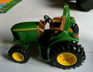 John Deere Toy Tractor Ertl 1/32 Scale J0512wy00 Metal And Plastic - Rubber Tire