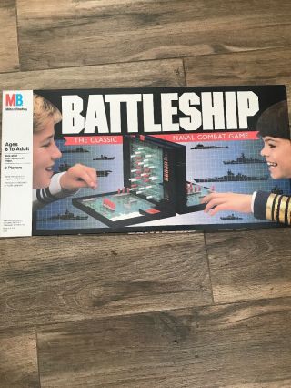 Vintage 1990 Battleship Game - 100 Complete -