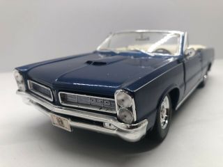 Maisto Special Edition 1965 Blue Pontiac Gto Die - Cast 1:18 Scale Model Car