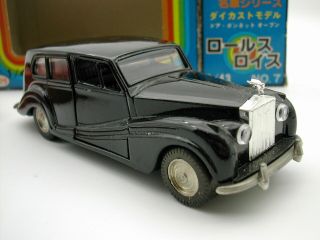 K.  K Sakura No.  7 1/43 Rolls Royce Silver Wraith - Black - Boxed