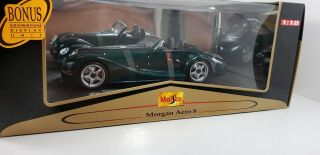 Maisto Morgan Aero 8 Roadster 1:18 Scale Diecast Model Car - Green