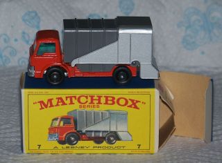 Matchbox Lesney No.  07 Ford Refuse Truck “e” Style Box