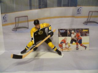 1996 Adam Oates - Starting Lineup - Slu - Figure & Card - Boston Bruins