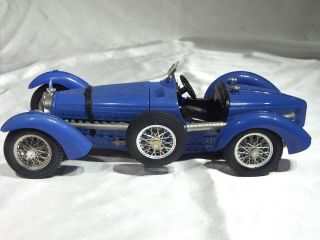 1934 Bugatti Type 59 by Bburago 1:18 Scale die - cast 2