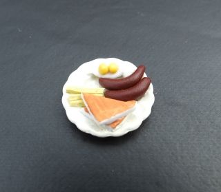 1/18 Scale Plate Of 2 Eggs Up W Sausage And Toast Miniatures Diorama Accessory