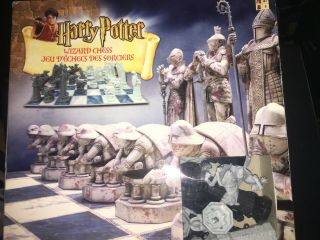 Harry Potter " Wizard Chess " No.  43533 By Mattel Complete