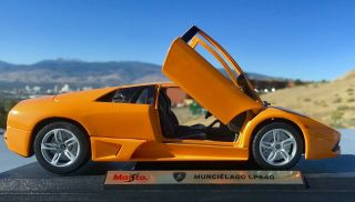 Maisto 1:18 Scale Orange Lamborghini Murcielago