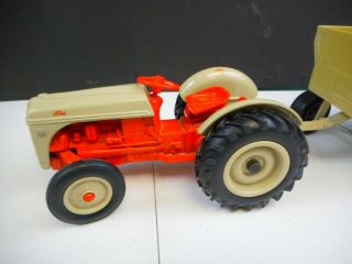 ERTL Ford 8N Tractor & Wagon Combo 2