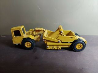 Ertl Caterpillar Cat 631c Wheel Tractor Scraper Die - Cast 1/50 Scale
