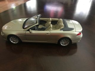 Maisto Bmw 6 Convertible Gold 1:18 Scale Diecast Model Car With Removal Top