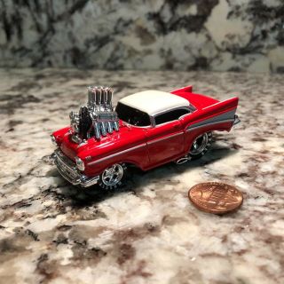 Muscle Machines Die Cast Car 1/64 Scale 57 Chevy Bel Air 1957 Chevrolet