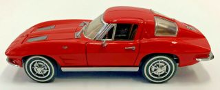 1:24 Franklin 1963 Chevrolet Corvette Sting Ray In Red B11px67