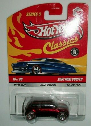 2009 Hot Wheels Classics Series 5 2001 Mini Cooper
