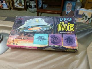 Vintage The Invaders Ufo Model Kit (incomplete) With Box