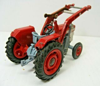 Corgi Toys No 69 Massey - Ferguson 165 Tractor Shovel 3