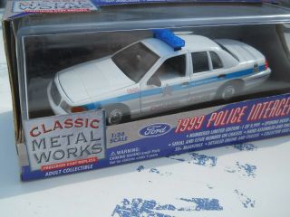 Classic Metal 1/24 Chicago Police Patrol 8149 Ford Police Interceptor