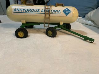 Vintage Ertl John Deere Anhydrous Ammonia Tank 326 - 1:16 Scale Diecast