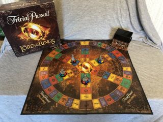 Trivial Pursuit Lord Of The Rings Movie Trilogy Game Collectors Edition 2003