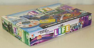 The Game Of Life,  Twists & Turns,  Milton Bradley,  Automated Lifepad,  2007