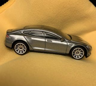 Matchbox Tesla Model S Gray 1/64 Diecast Car Elon Musk Electric Vehicle